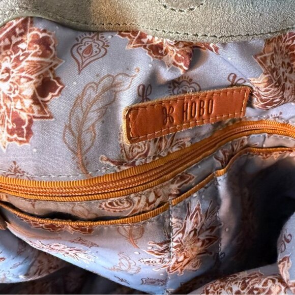 HOBO Sandy Nutmeg Brown Lure Suede Boho Hobo Shoulder Bag Tassel Snap Closure - Picture 10 of 16
